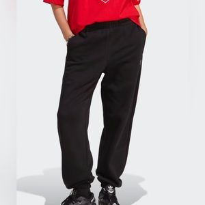 🆕 adidas Original Women's Essential Fleece Joggers Sweatpants Pants Black Large